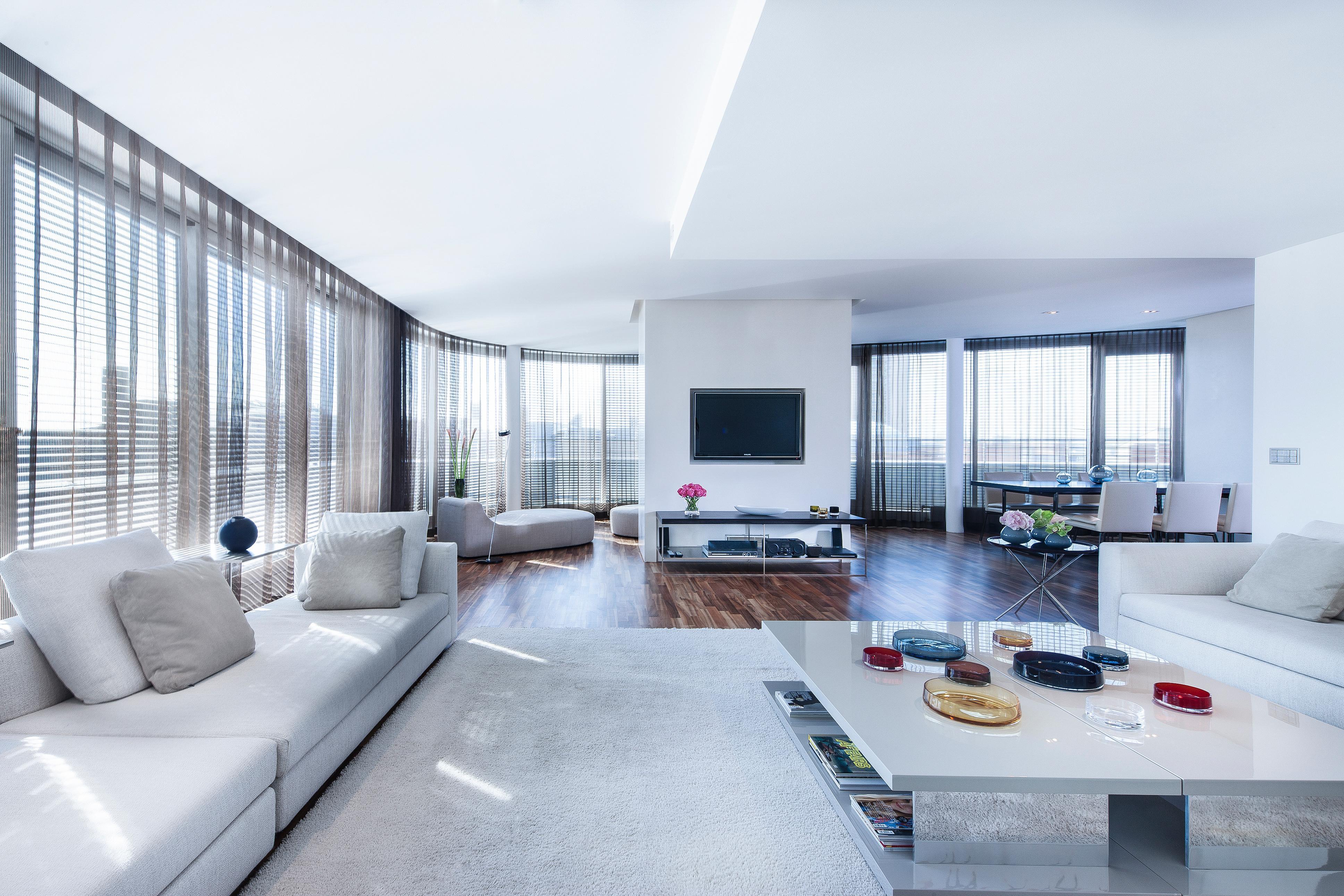 더 만다라 호텔 베를린 외부 사진 Interior of a penthouse apartment